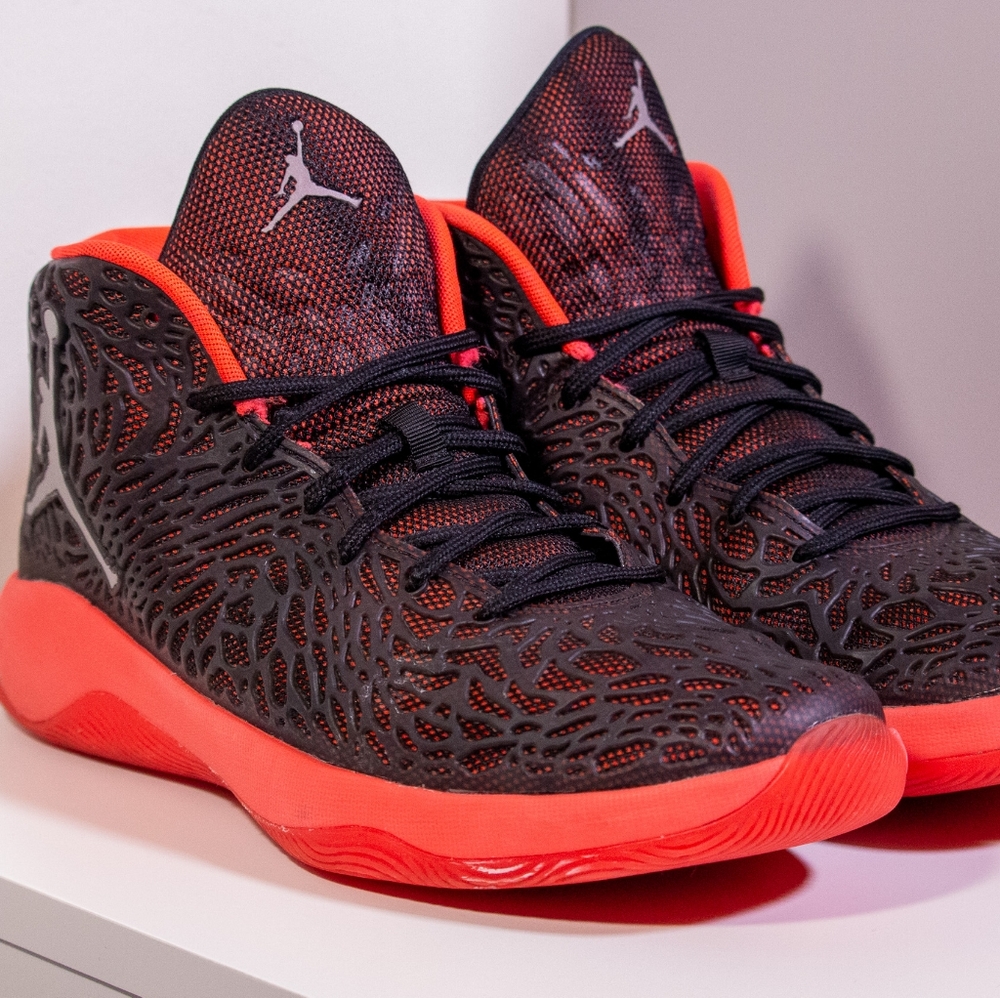 Nike Air Jordan Ultra Fly Black / Infrared 23